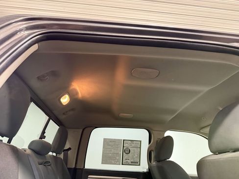 Used 2019 RAM 1500 Classic Warlock image 16