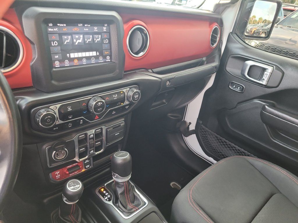 Used 2020 Jeep Gladiator Rubicon w/ Trailer Tow Package AWD/4WD image 19
