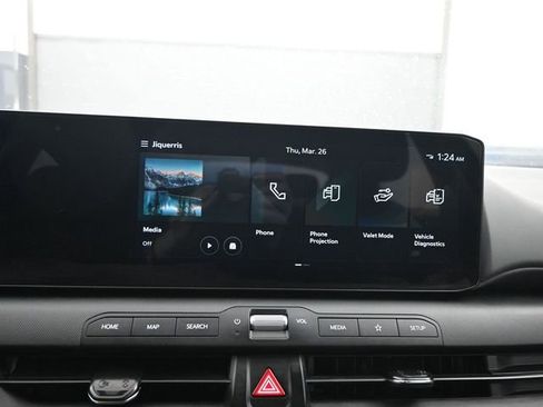 Used 2025 Kia K4 LXS image 16