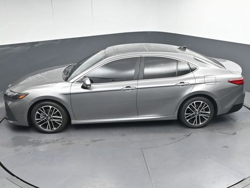 Used 2026 Toyota Camry XLE image 39