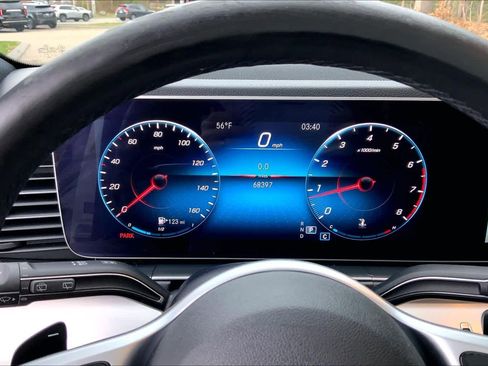 Used 2020 Mercedes-Benz GLE 350 4MATIC image 25