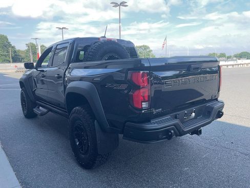 Used 2024 Chevrolet Colorado ZR2 w/ ZR2 Bison Edition AWD/4WD image 17
