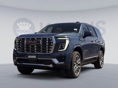 New 2026 GMC Yukon Denali w/ Sun & Power Step Package