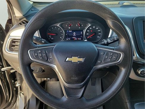 Used 2020 Chevrolet Equinox LT w/ LPO, Floor Liner Package image 16