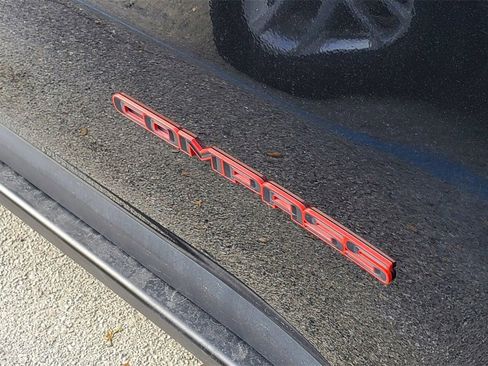 Used 2023 Jeep Compass Trailhawk image 6