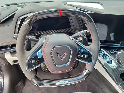 Used 2023 Chevrolet Corvette Z06 RWD image 14