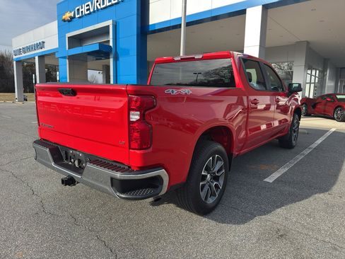 Used 2023 Chevrolet Silverado 1500 LT image 4