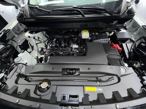 New 2026 Nissan Pathfinder SL image 21