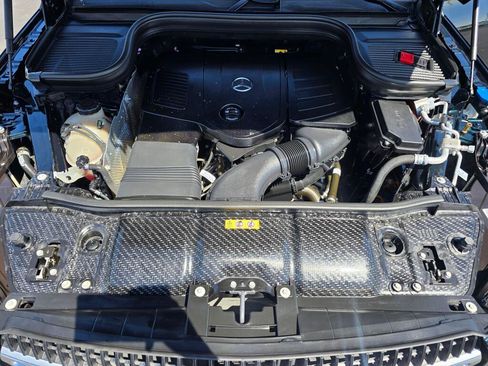 Used 2024 Mercedes-Benz GLE 350 4MATIC w/ Driver Assistance Package image 57