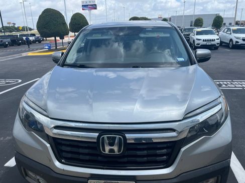 Used 2018 Honda Ridgeline RTL-E image 2