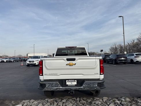 Used 2024 Chevrolet Silverado 2500 LTZ w/ LTZ Plus Package image 4
