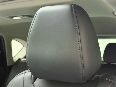 Used 2019 MAZDA CX-5 Touring image 17