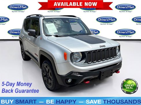 Used 2018 Jeep Renegade Trailhawk w/ UConnect 8.4 Nav Group AWD/4WD image 1