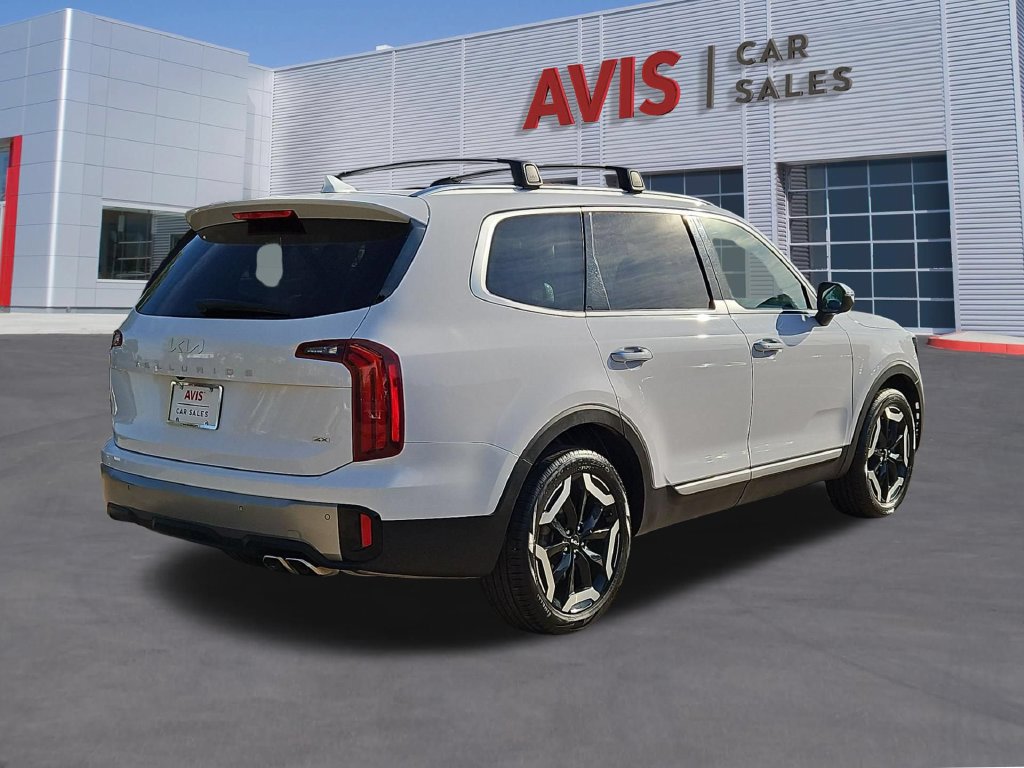 Used 2025 Kia Telluride S AWD/4WD image 6
