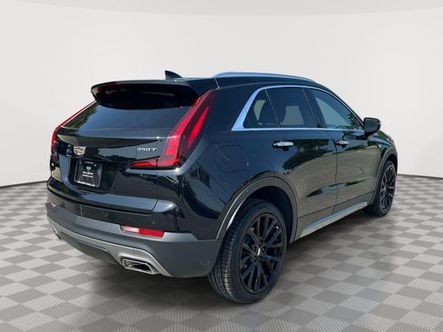 Used 2023 Cadillac XT4 Premium Luxury w/ Technology Package AWD/4WD image 6