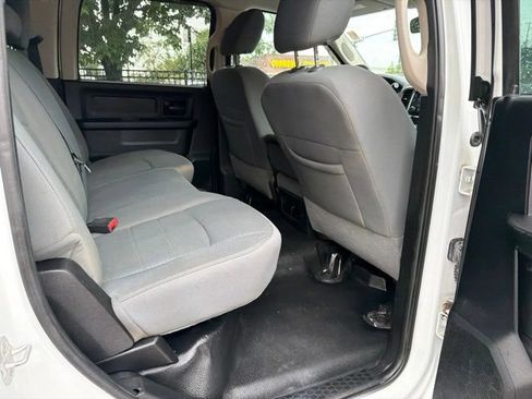 Used 2013 RAM 5500 Tradesman w/ Chrome Appearance Group AWD/4WD image 13