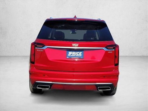 Used 2020 Cadillac XT6 Premium Luxury image 7