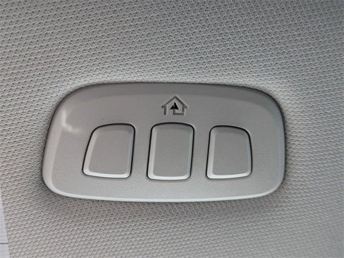 New 2025 Ford Explorer Active w/ Active Comfort Package image 24