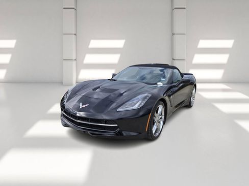Used 2018 Chevrolet Corvette Stingray Convertible w/ 3LT Preferred Equipment Group image 1
