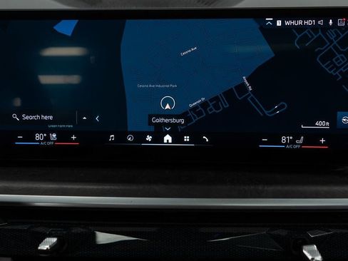 Used 2024 BMW X5 xDrive40i w/ Premium Package image 25