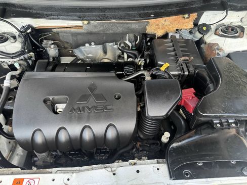 Used 2016 Mitsubishi Outlander ES FWD image 24
