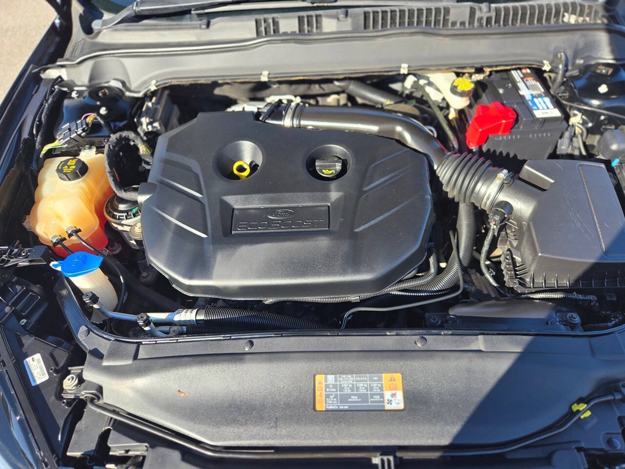 Used 2016 Ford Fusion Titanium FWD image 27