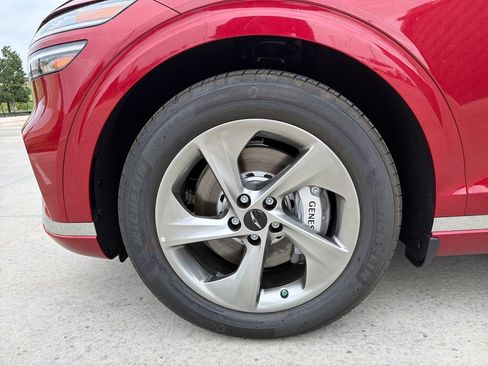 New 2026 Genesis GV70 2.5T AWD/4WD image 16