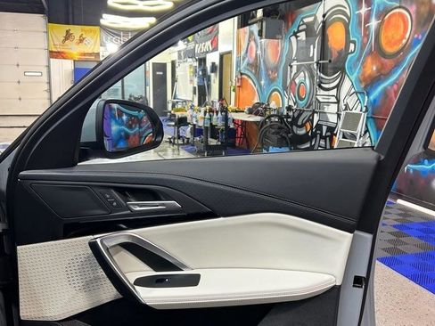 Used 2026 BMW X2 xDrive28i image 14