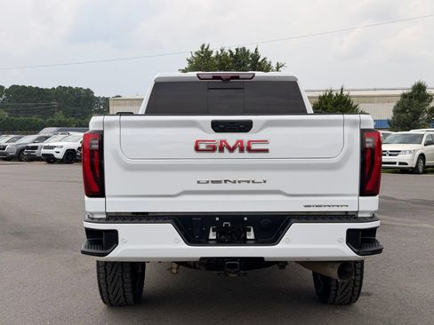 Used 2024 GMC Sierra 2500 Denali w/ Denali Reserve Package AWD/4WD image 11