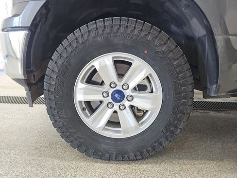 Used 2020 Ford F150 XLT w/ Equipment Group 301A Mid image 10