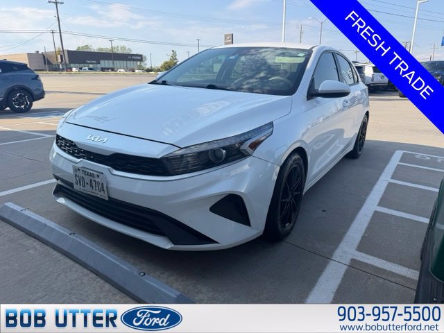 Used 2023 Kia Forte LXS FWD image 1