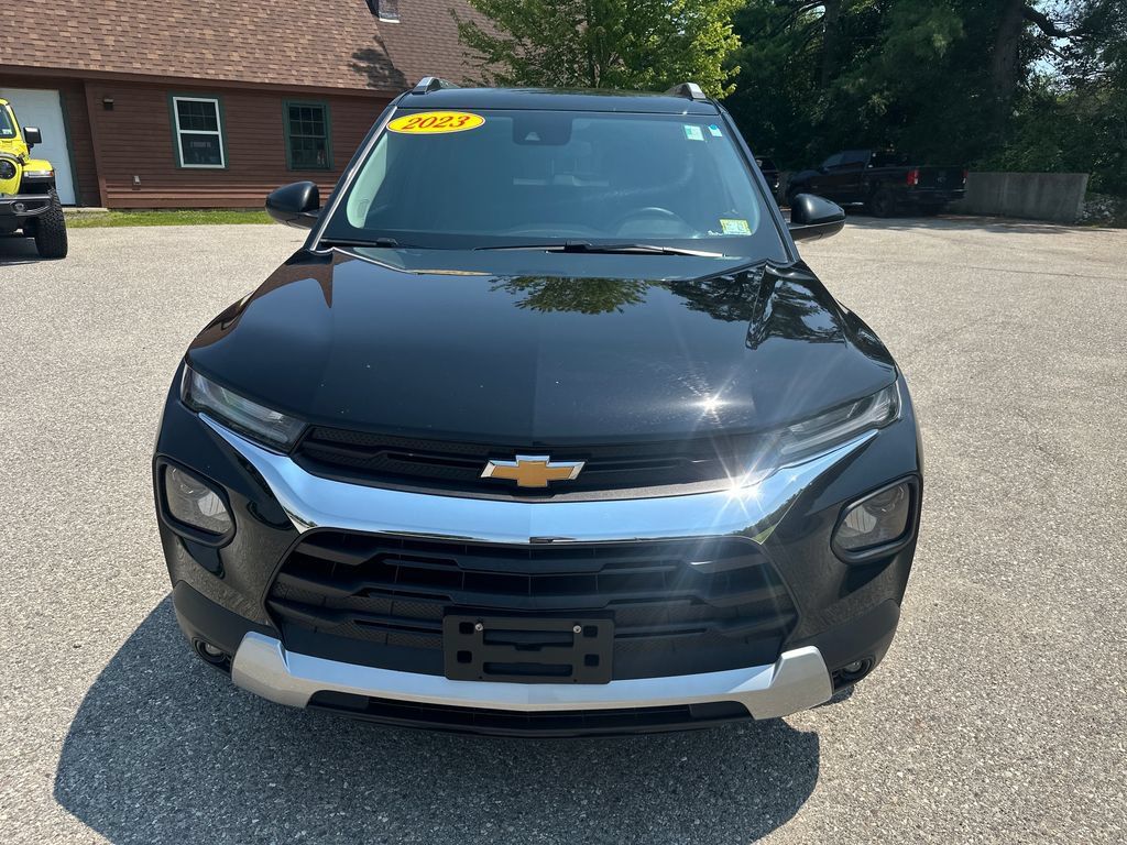 Used 2023 Chevrolet TrailBlazer LT AWD/4WD image 8