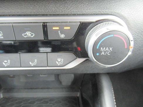 Used 2024 Nissan Altima 2.5 SV w/ SV Premium Package image 36