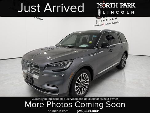 Used 2024 Lincoln Aviator Reserve w/ Elements Package Plus RWD image 1