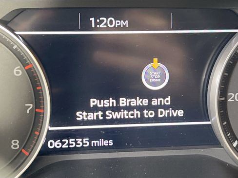 Used 2022 Mitsubishi Outlander ES image 12