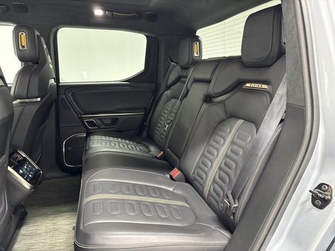 Used 2023 Rivian R1T Adventure image 21