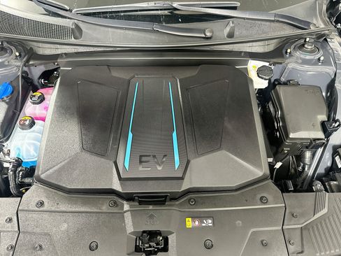 Used 2024 Hyundai Ioniq 5 SEL RWD image 33