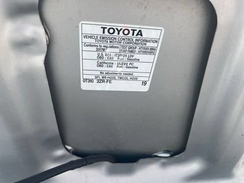 Used 2017 Toyota Corolla LE w/ Protection Package FWD image 30