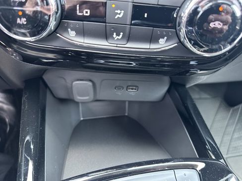 New 2025 Chevrolet Trax ACTIV w/ Driver Confidence Package image 18