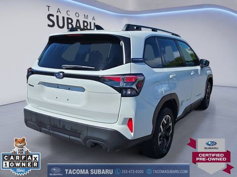 Used 2025 Subaru Forester Premium AWD/4WD image 5