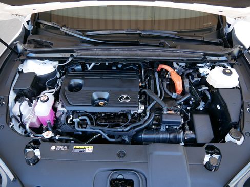 Certified 2025 Lexus RX 350h w/ Convenience Package image 27