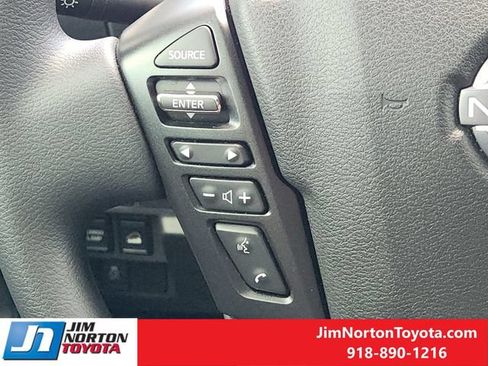 Used 2024 Nissan Frontier SV AWD/4WD image 28