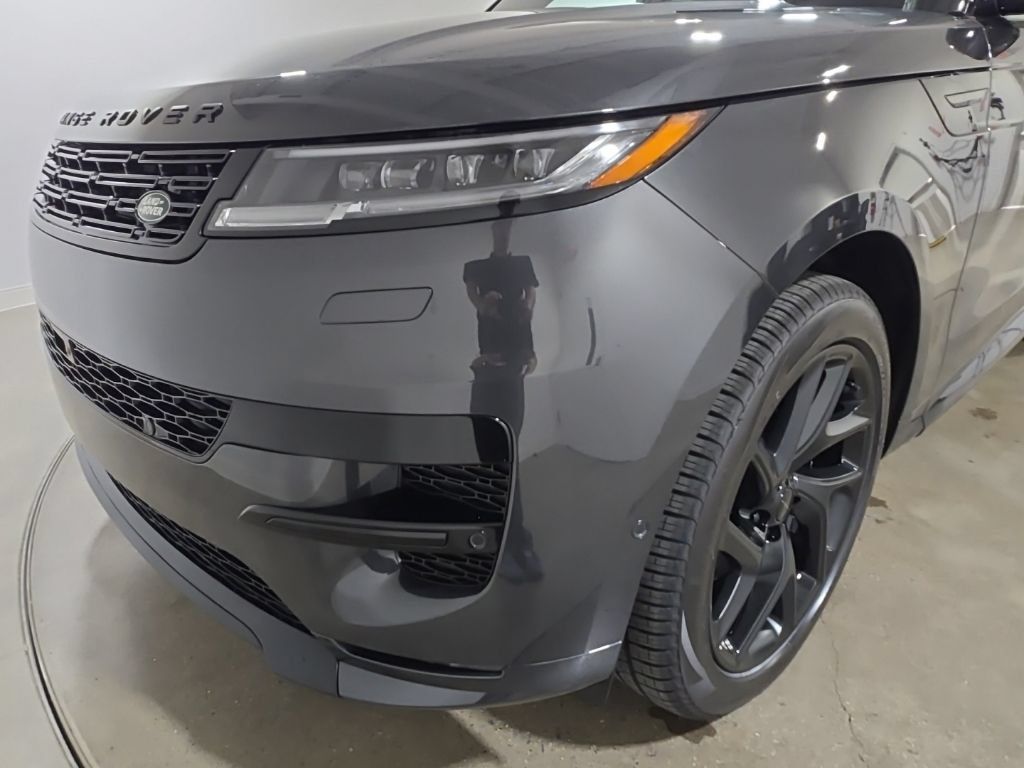 New 2026 Land Rover Range Rover Sport Dynamic SE AWD/4WD image 29