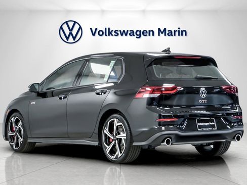 New 2026 Volkswagen GTI SE image 3