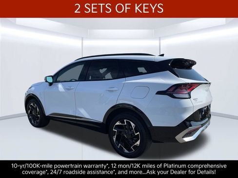 Certified 2025 Kia Sportage SX AWD/4WD image 4