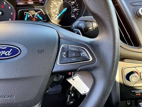Used 2017 Ford Escape SE image 23