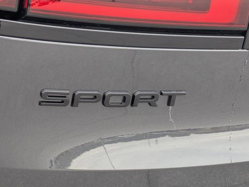 New 2026 Land Rover Range Rover Sport Dynamic SE image 32