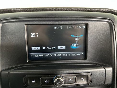 Used 2018 Chevrolet Silverado 1500 Custom w/ Custom Value Package image 6