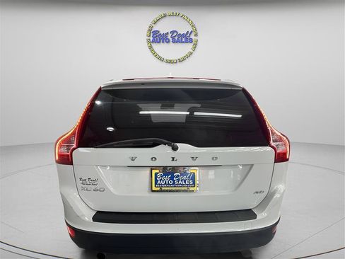 Used 2013 Volvo XC60 3.2 AWD/4WD image 4