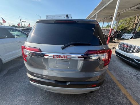 Used 2020 GMC Acadia SLE FWD image 4